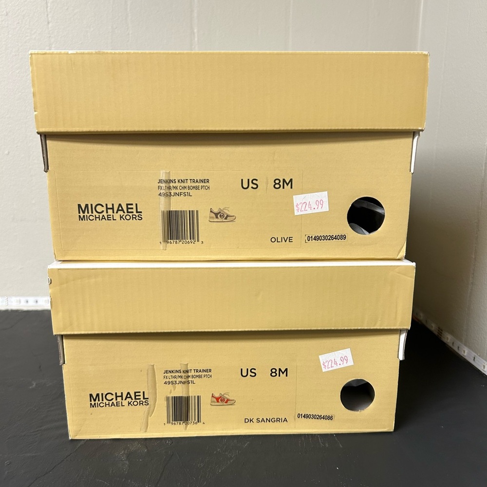 Michael Kors size 8 woman shoe